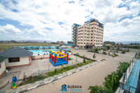 Buraha Zenoni Hotel & Resort