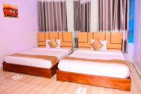 Chimpanzee Lodge