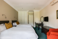 Protea Hotel George King George