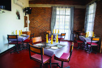 Motto Cottages