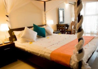 Safari Gate Hotel