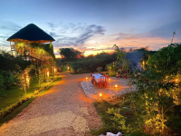 Bamboo Village Safari Lodge