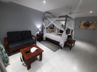 Victoria Falls Waterfront Lodge