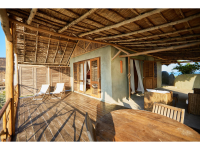 Olô bé Lodge
