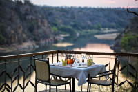 Chilo Gorge Safari Lodge