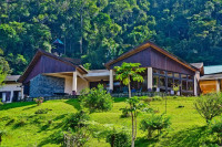 Setam Lodge Mid-range lodge just outside Ranomafana NP – Breakfast Included +7 Photos +6 Photos