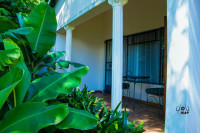 Clevers Lake View Resort