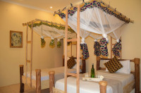 Chanya Lodge