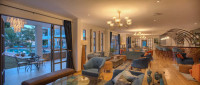 Latitude 0° Hotel