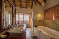 Shiduli Private Game Lodge
