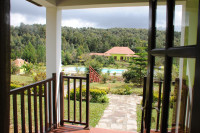 Sahatandra River Hotel Andasibe Mid-range hotel just outside Andasibe-Mantadia NP – Breakfast Included +3 Photos
