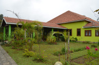 Sahatandra River Hotel Andasibe Mid-range hotel just outside Andasibe-Mantadia NP – Breakfast Included +3 Photos