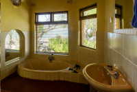 Makuzi Beach Lodge