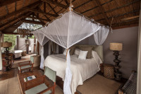 Sindabezi Island Camp