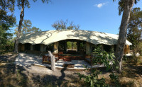 Selinda Explorers Camp