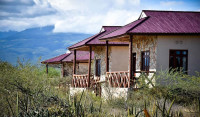 Lake Eyasi Safari Lodge
