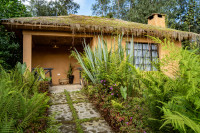 Sambora Kinigi Lodge