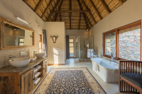 Arathusa Safari Lodge