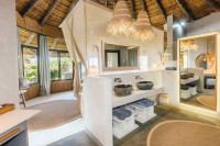 Thonga Beach Lodge