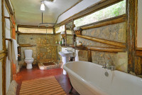 Buhoma Lodge