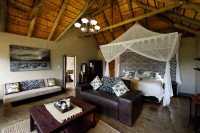 Umkumbe Safari Lodge Riverside