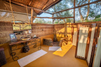 Time + Tide Chongwe Camp