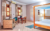 Kontiki Hotel