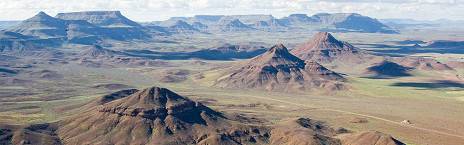 10-Day Best of Namibia Lodge Safari