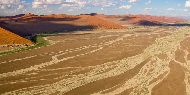 3-Day Sossusvlei Low-Key Unguided One-Way Shuttle Safari