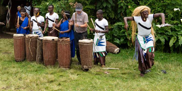 7-Day Rwanda Gorilla, Wildlife & Chimps Trekking Safari