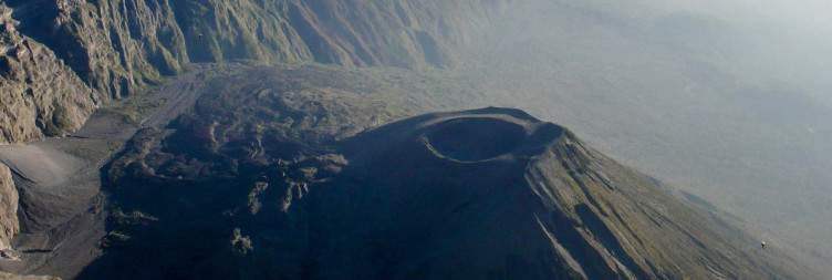 Saddle Hut 3500 m – Meru Summit Socialist Peak 4566 m – Arusha