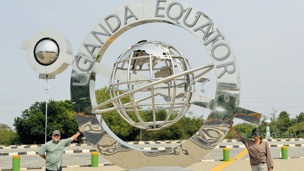 Equator sign